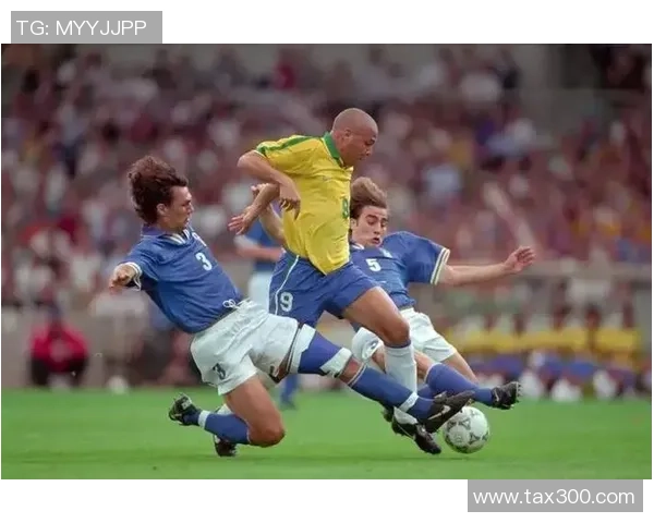 世界足球巨星绝技盘点 每位球员的独特技能与经典瞬间