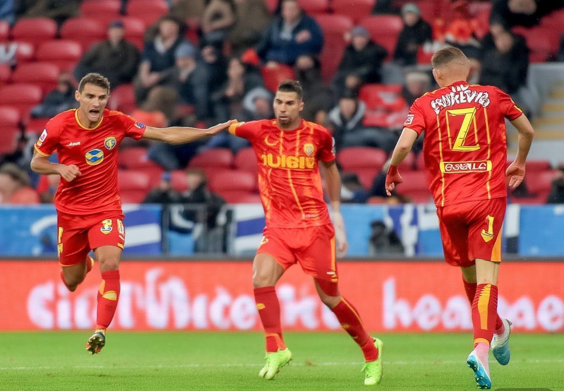 西甲保级关键战：马略卡主场迎战奥萨苏纳，西甲联赛中下游生死对决